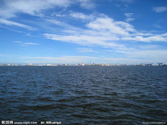 头发起油特别厉害怎么办啊 头发出油严重什么原因